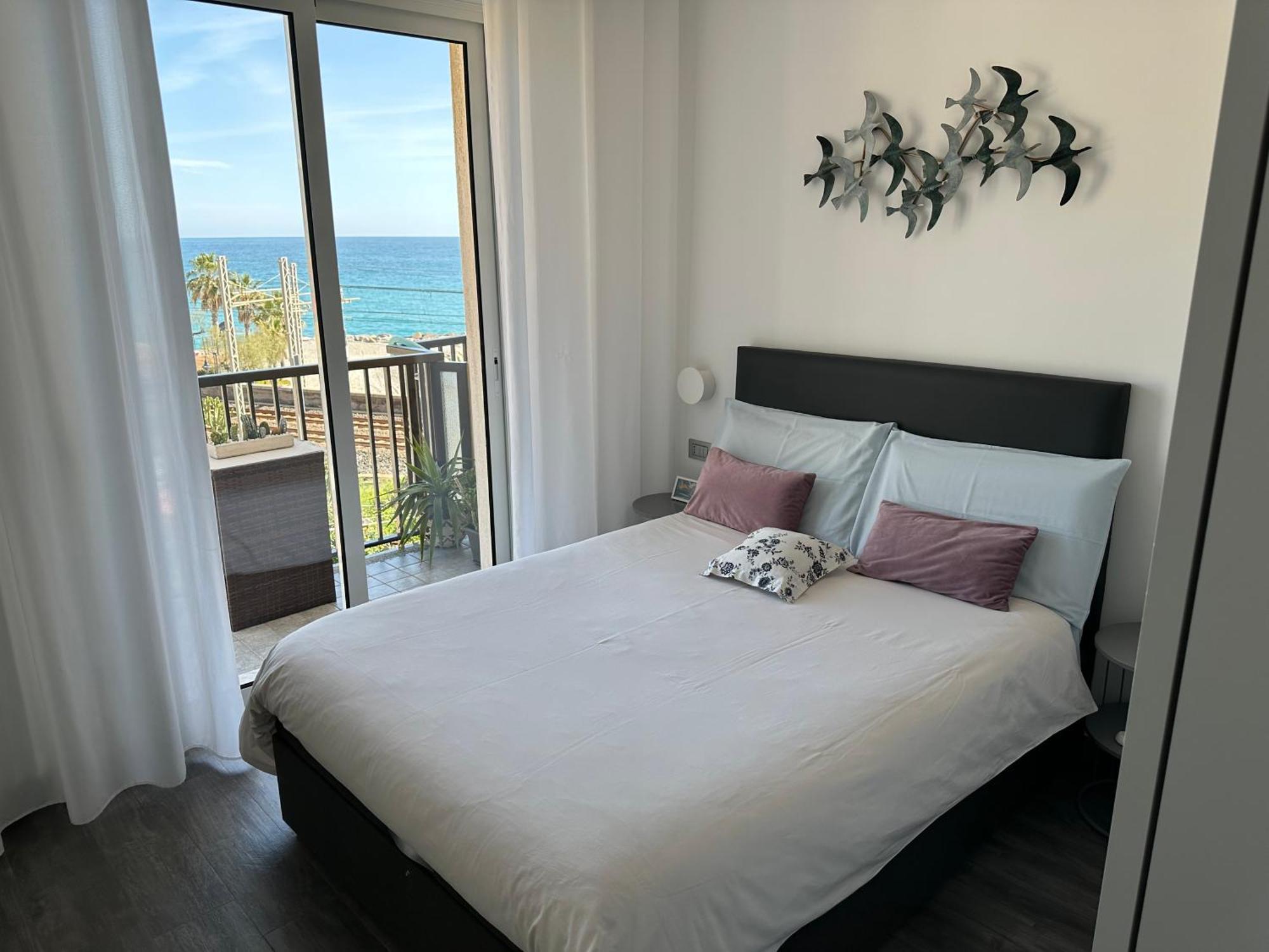 La Gaviota - Bilocale Sul Mare In Arziglia Appartement Bordighera Buitenkant foto